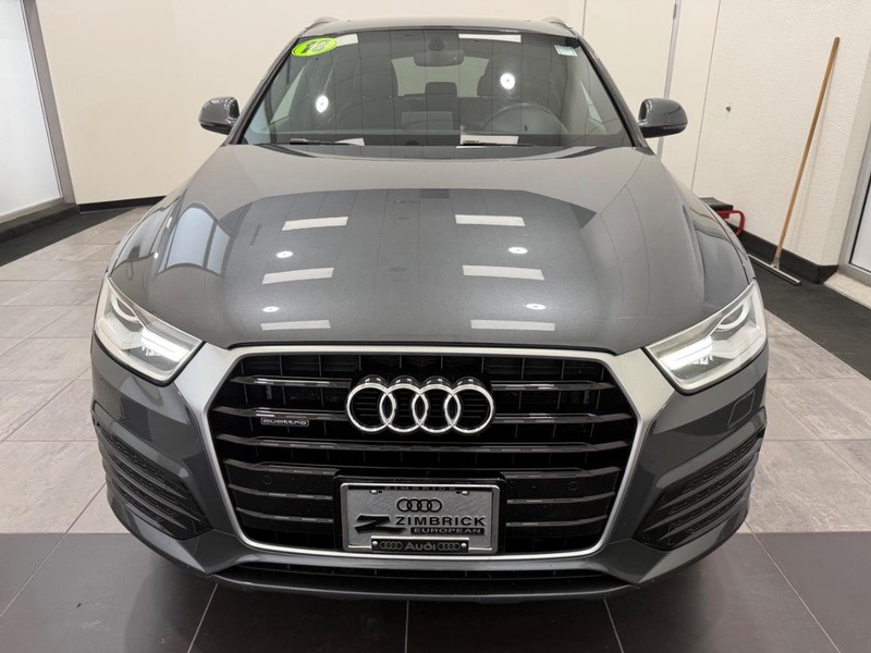 Audi Q3 Vehicle Image 7