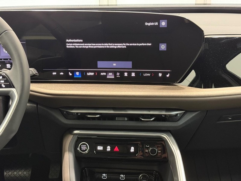 Audi Q5 Vehicle Image 5
