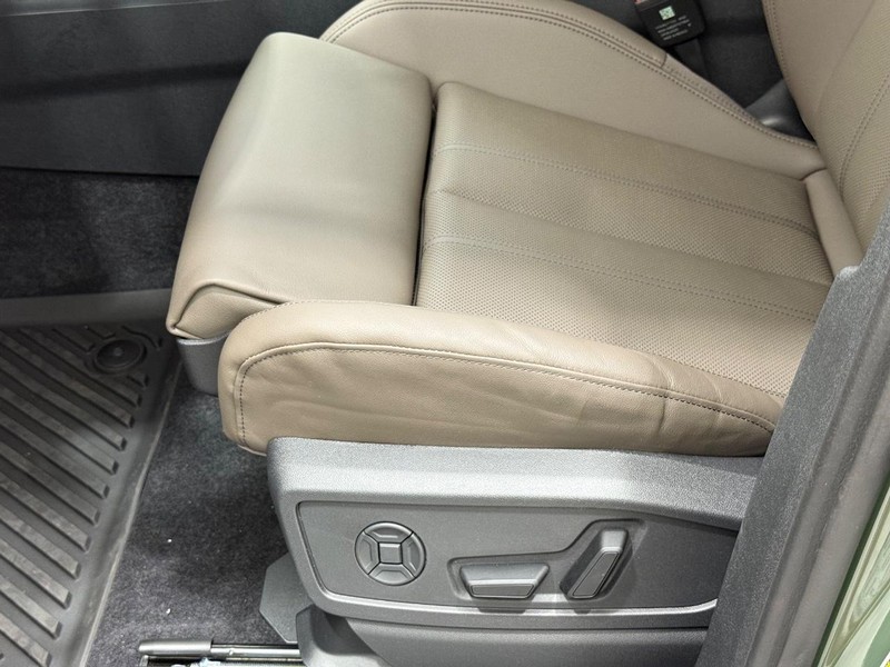 Audi Q5 Vehicle Image 13