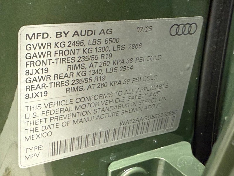 Audi Q5 Vehicle Image 14