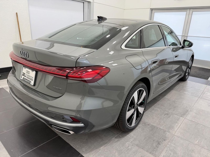 Audi A5 Vehicle Image 2