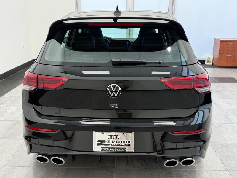 Volkswagen Golf R Vehicle Image 3