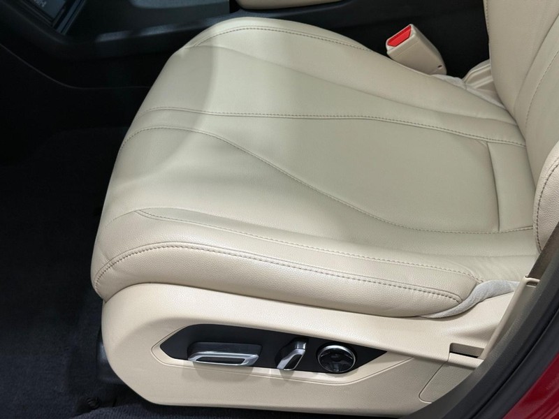 Acura RDX Vehicle Image 20