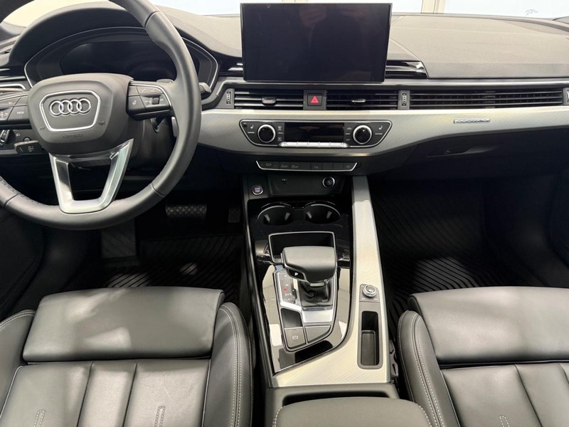 Audi A5 Sportback Vehicle Image 9