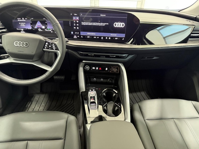Audi Q5 Vehicle Image 5