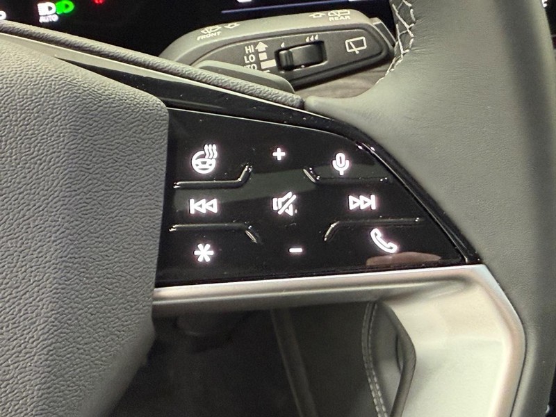 Audi Q5 Vehicle Image 11