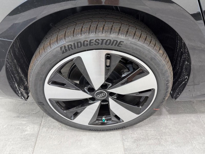 Audi A5 Vehicle Image 3