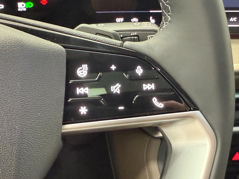 Audi Q5 Vehicle Image 10