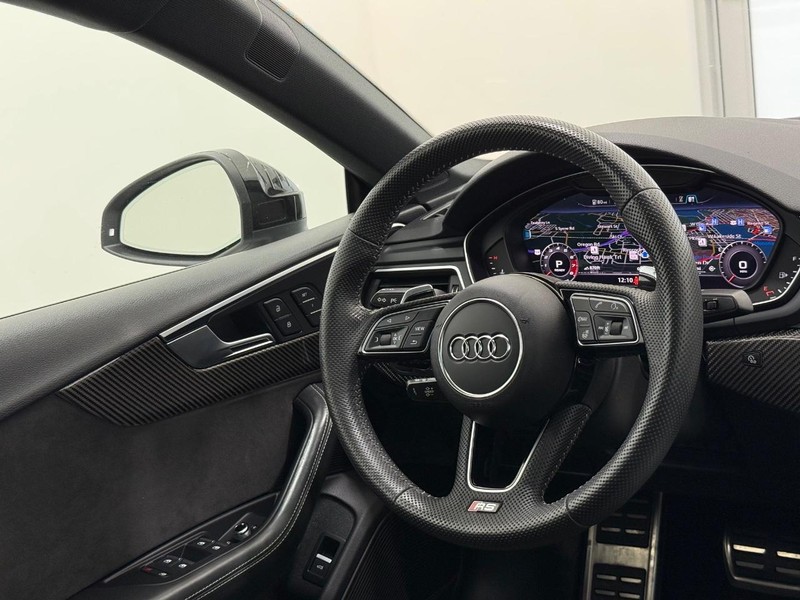 Audi RS 5 Sportback Vehicle Image 8