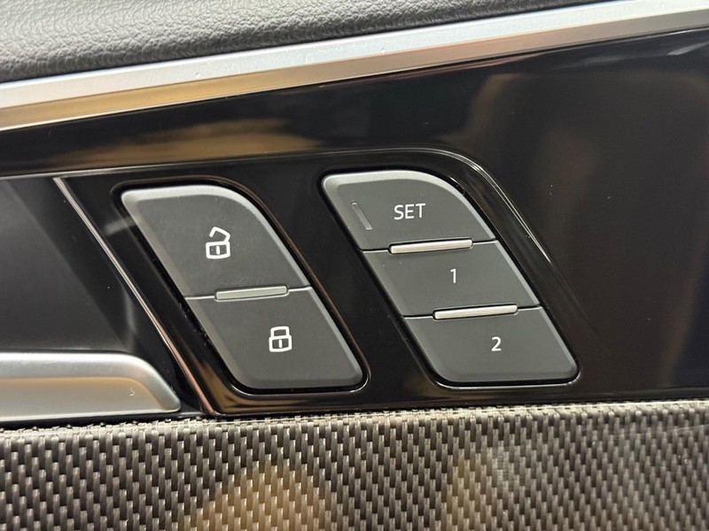 Audi S4 Sedan Vehicle Image 14