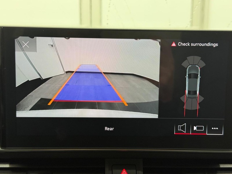 Audi S4 Sedan Vehicle Image 18