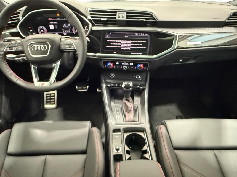 Audi Q3 Vehicle Image 5