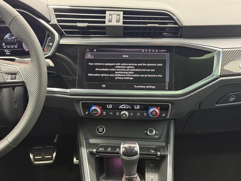 Audi Q3 Vehicle Image 6