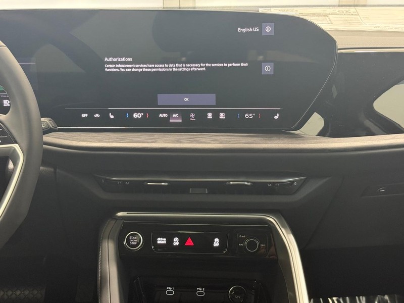 Audi Q5 Sportback Vehicle Image 10