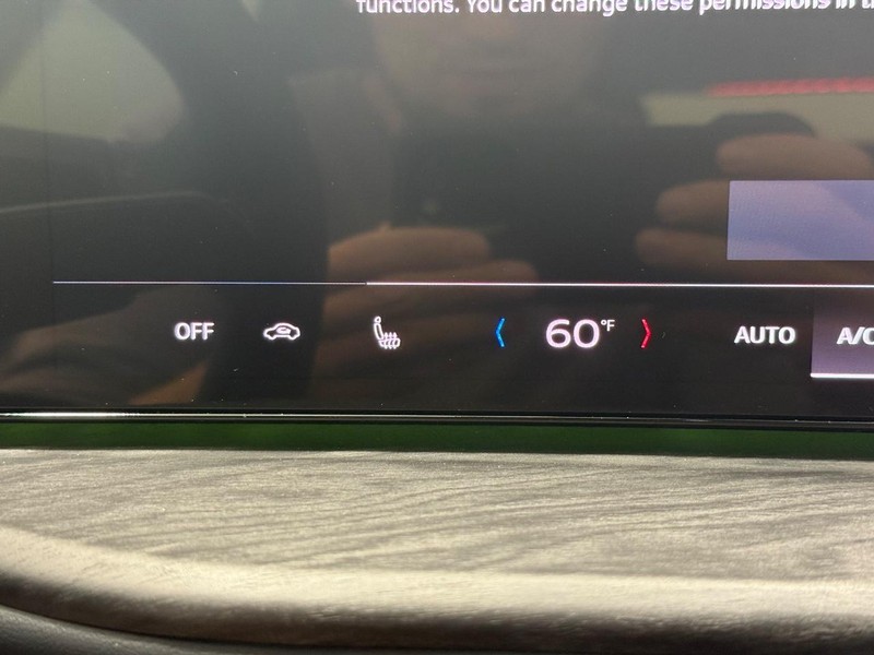 Audi Q5 Sportback Vehicle Image 13