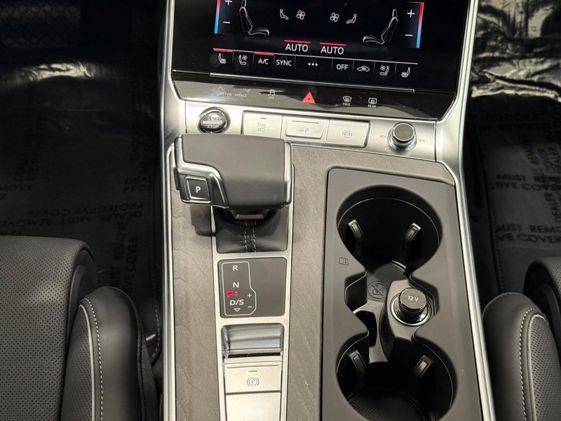 Audi A6 allroad Vehicle Image 7