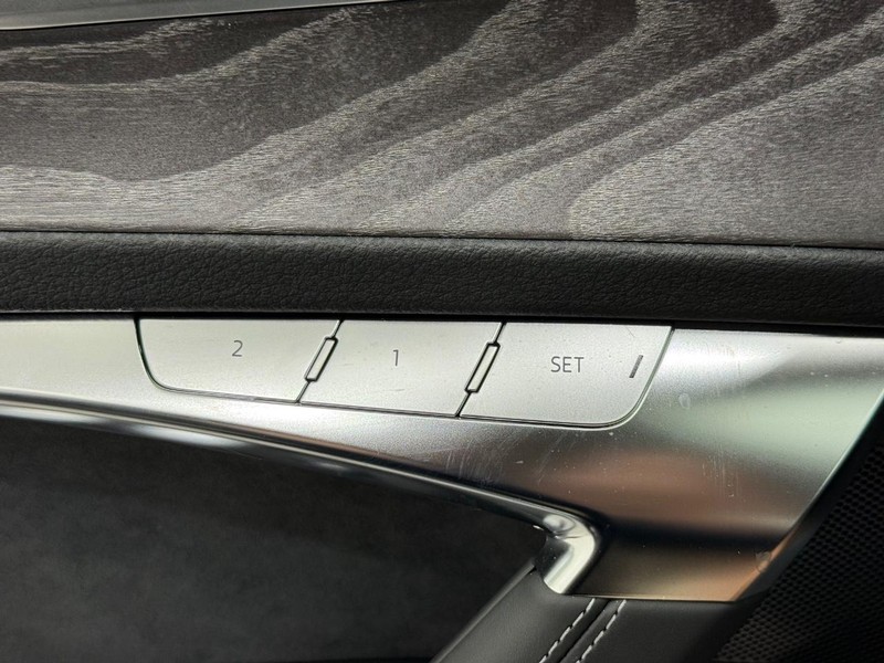 Audi A6 allroad Vehicle Image 10