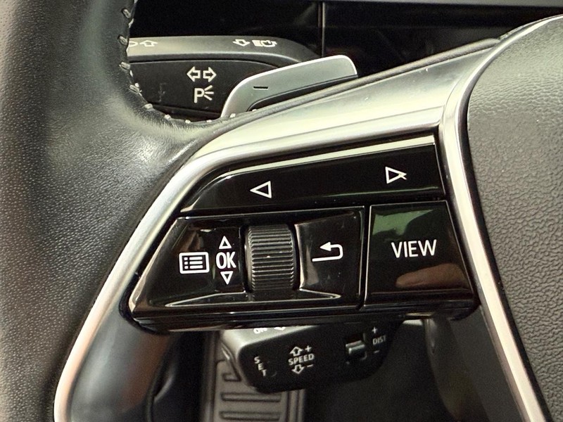 Audi e-tron Sportback Vehicle Image 14
