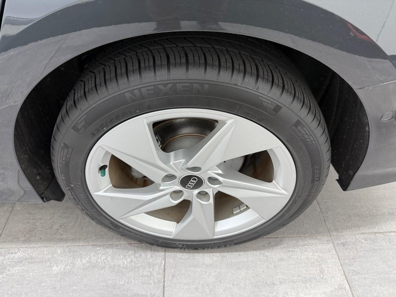 Audi A3 Vehicle Image 5