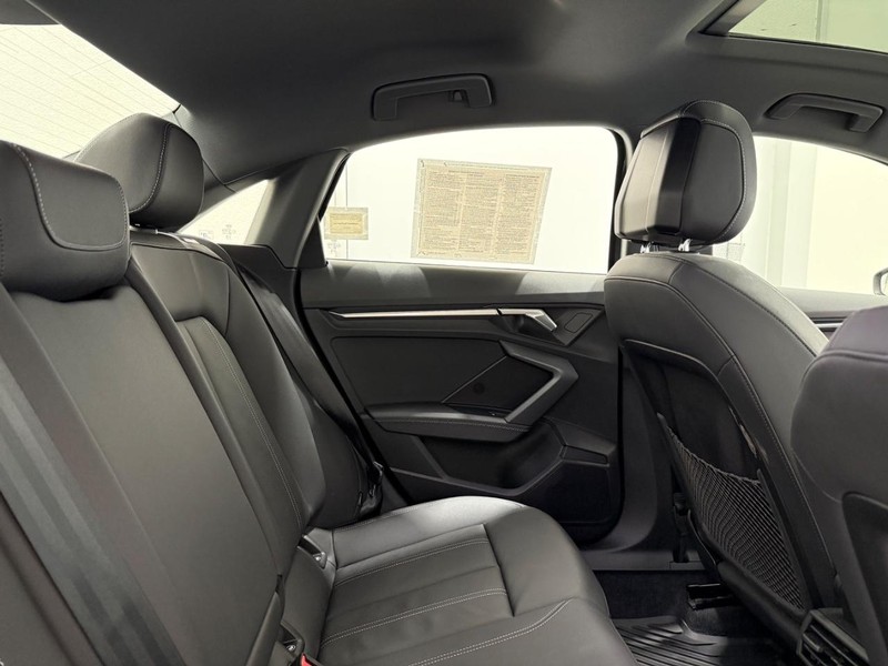 Audi A3 Vehicle Image 8