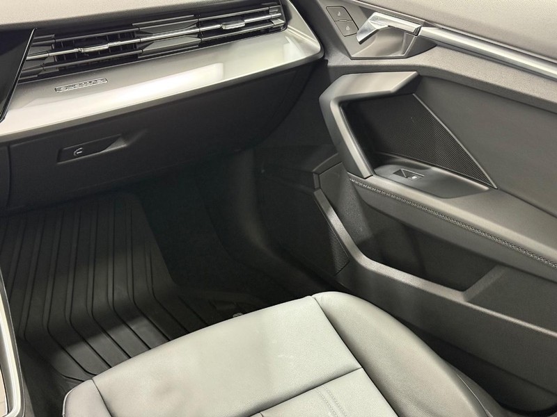 Audi A3 Vehicle Image 11