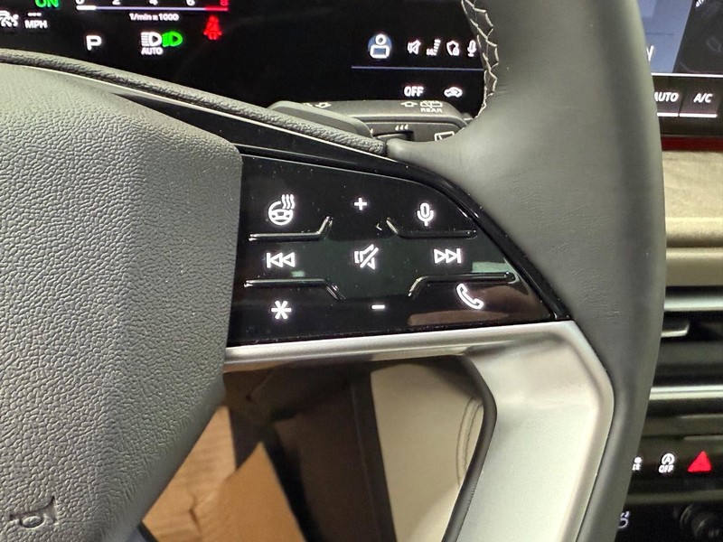 Audi Q5 Vehicle Image 10