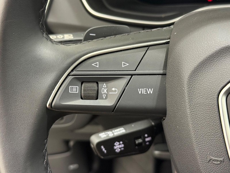 Audi Q5 Vehicle Image 16