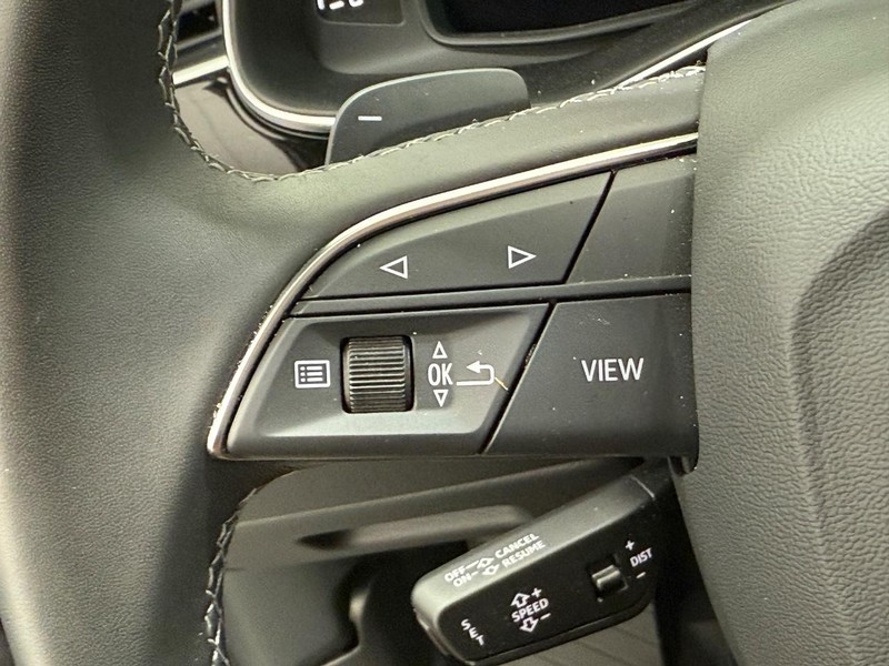 Audi Q7 Vehicle Image 14