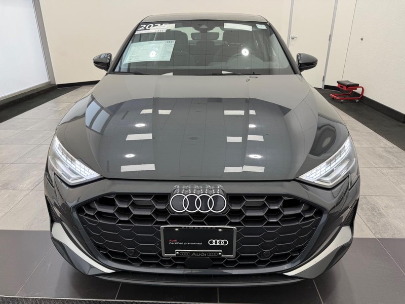 Audi A3 Vehicle Image 8