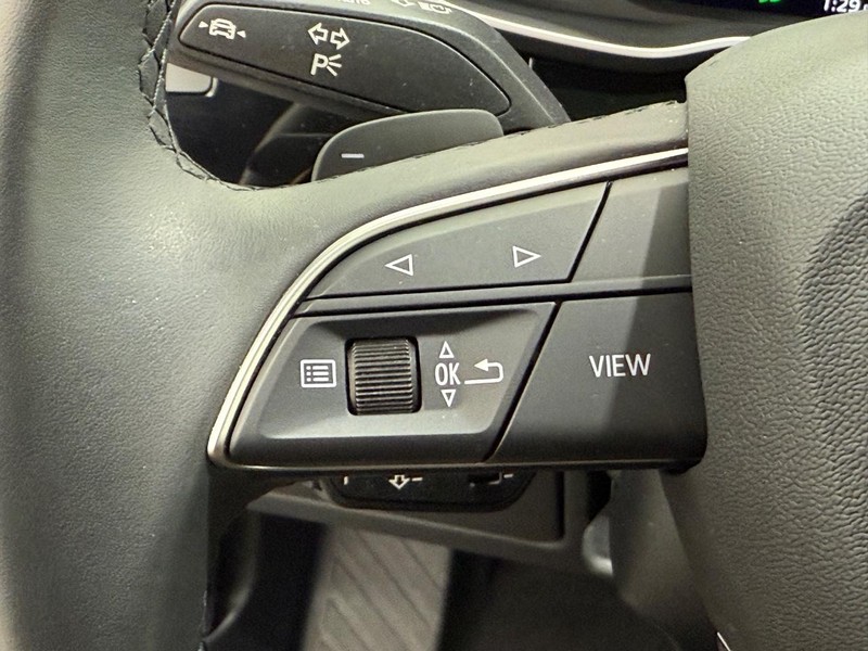 Audi Q3 Vehicle Image 15