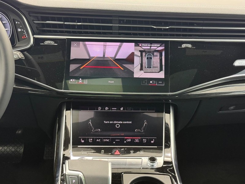 Audi Q8 Vehicle Image 6