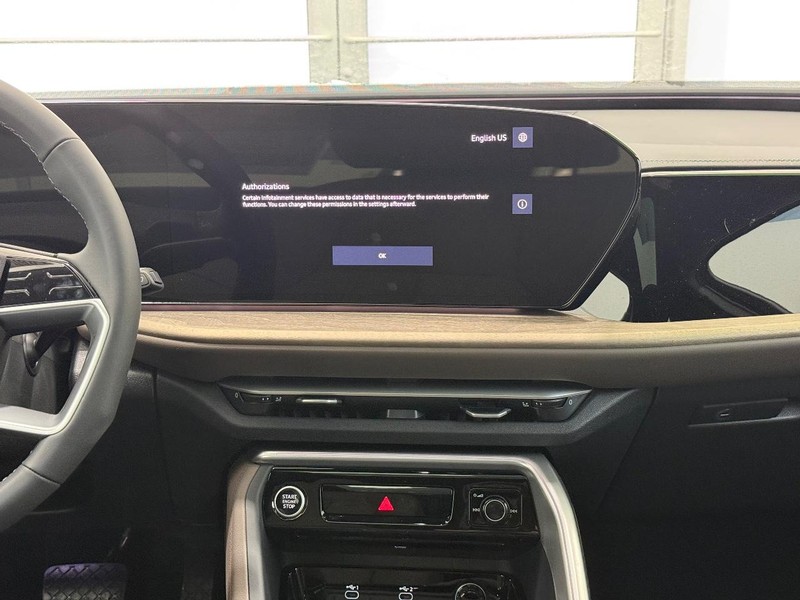 Audi Q5 Vehicle Image 6