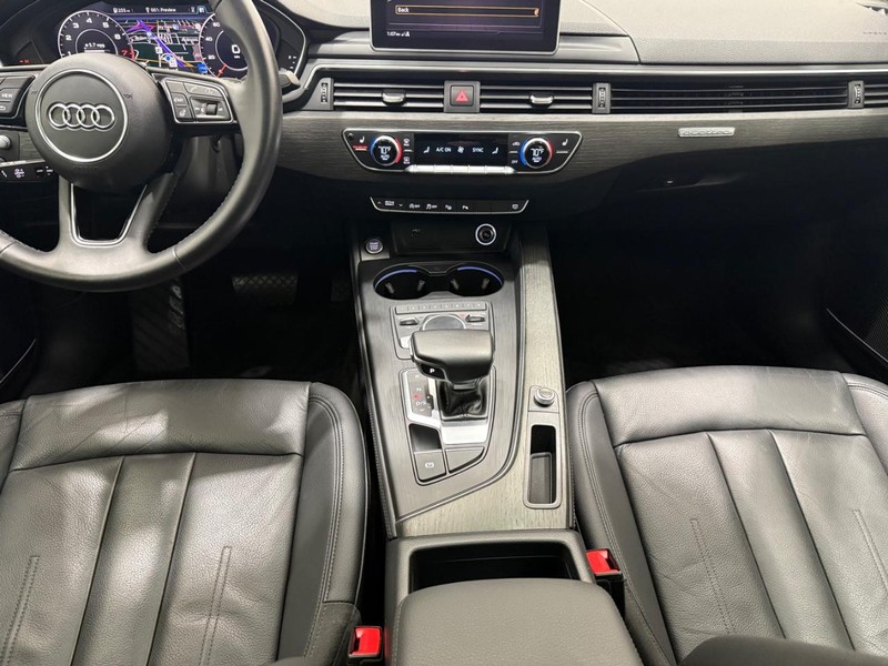 Audi A5 Sportback Vehicle Image 9