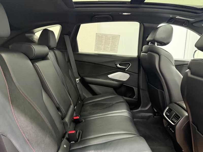 Acura RDX Vehicle Image 8