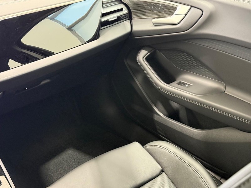 Audi A5 Vehicle Image 9