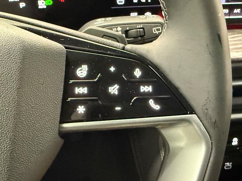 Audi Q5 Vehicle Image 11