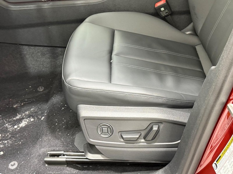 Audi Q5 Vehicle Image 15