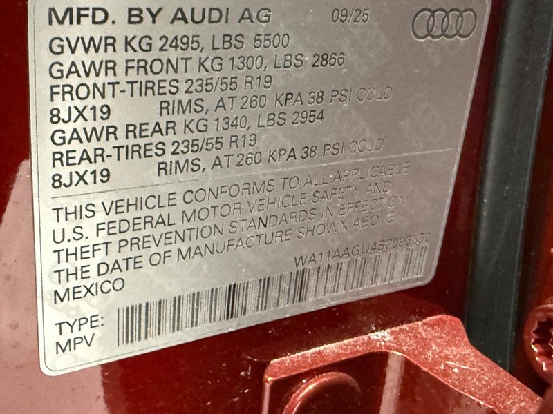 Audi Q5 Vehicle Image 16