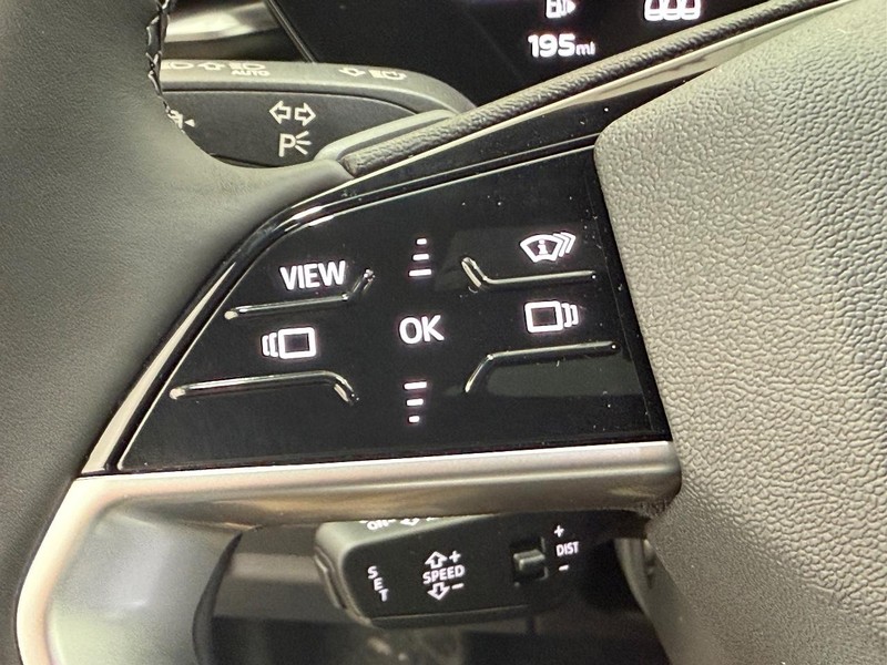 Audi Q5 Vehicle Image 10