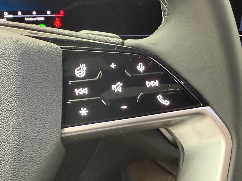 Audi Q5 Vehicle Image 11