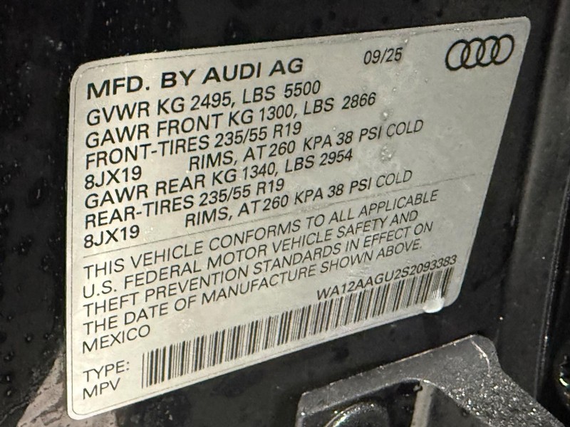 Audi Q5 Vehicle Image 16
