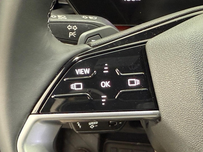 Audi Q5 Vehicle Image 10