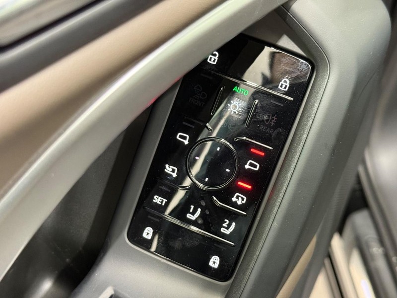 Audi Q5 Vehicle Image 14