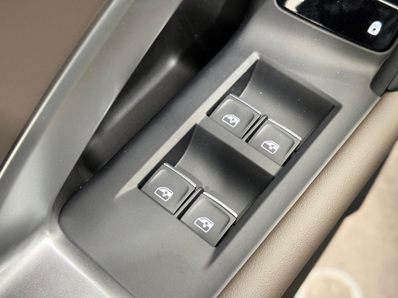 Audi Q5 Vehicle Image 15