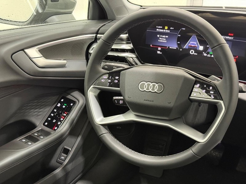 Audi A5 Vehicle Image 8