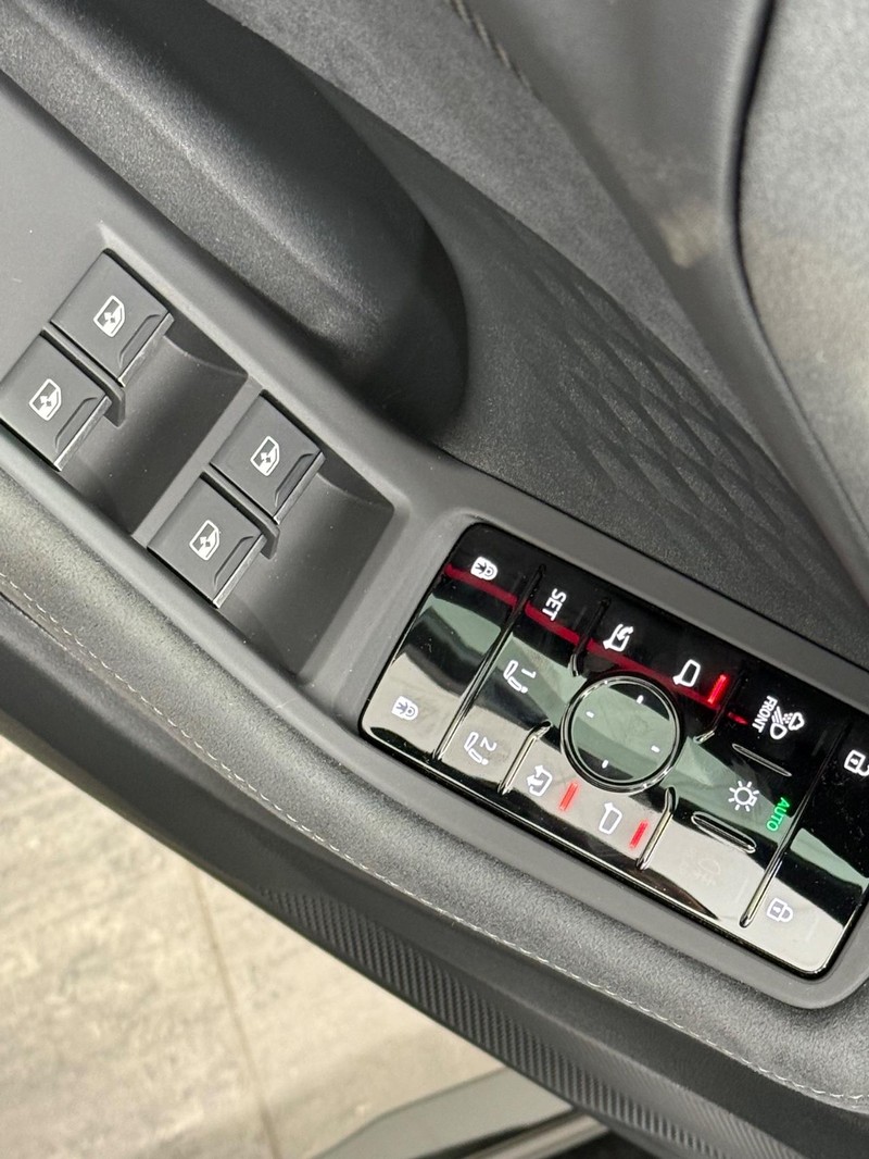 Audi S5 Vehicle Image 14