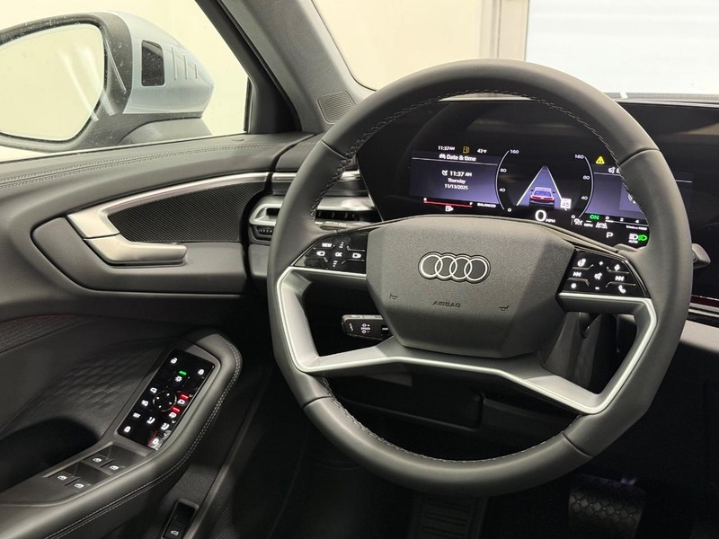 Audi A5 Vehicle Image 8