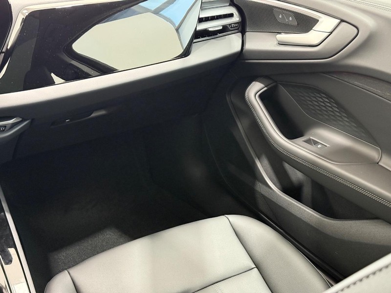 Audi A5 Vehicle Image 9