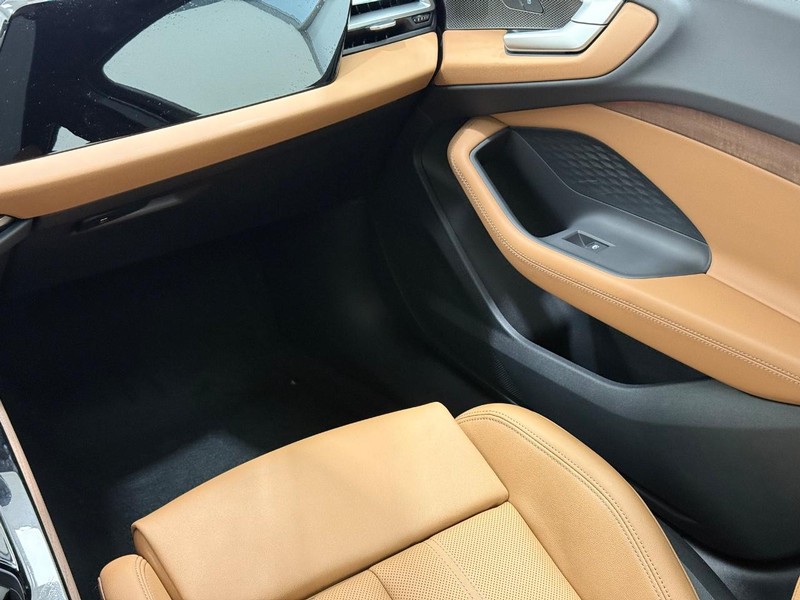 Audi A5 Vehicle Image 9