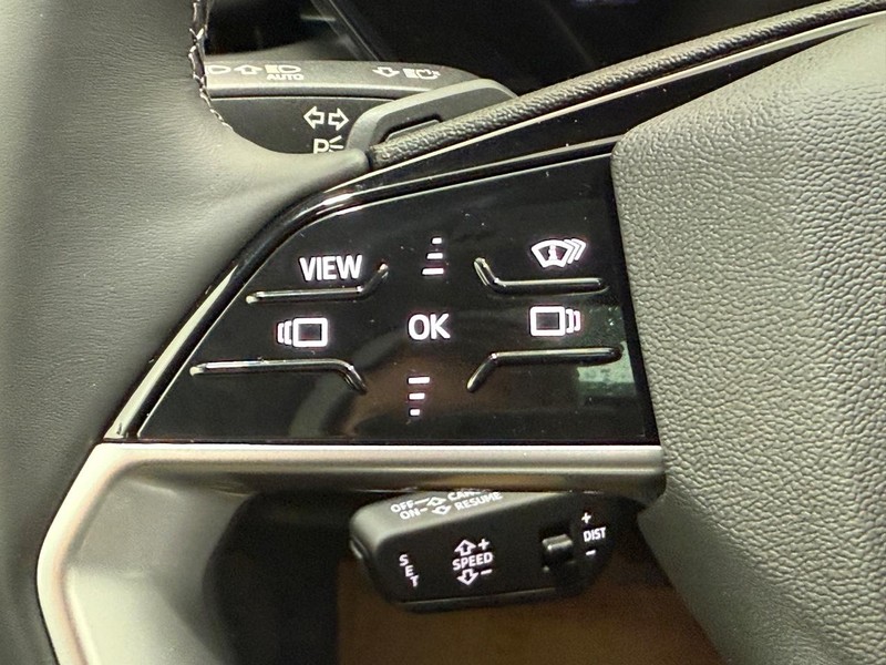 Audi Q5 Vehicle Image 10